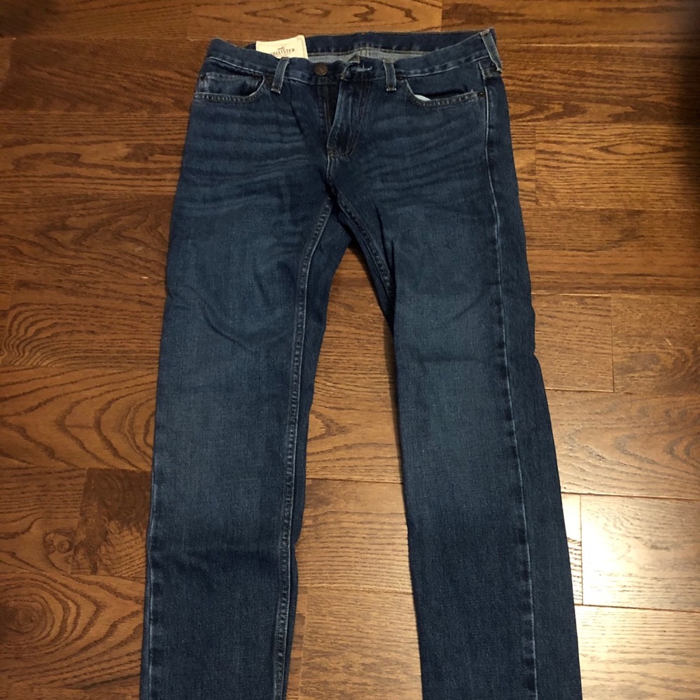 Hollister Jeans size 29x32